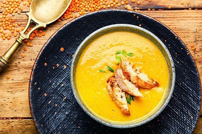 شوربة عدس